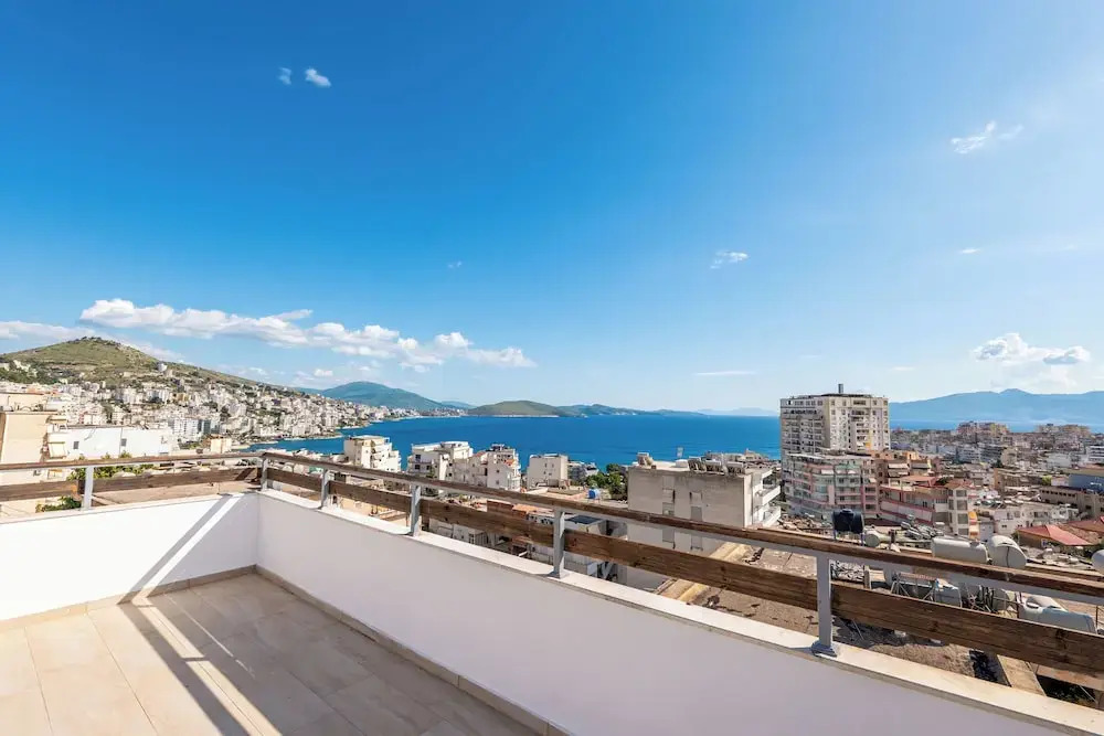 Foto - Lazy Roo Hostel Saranda