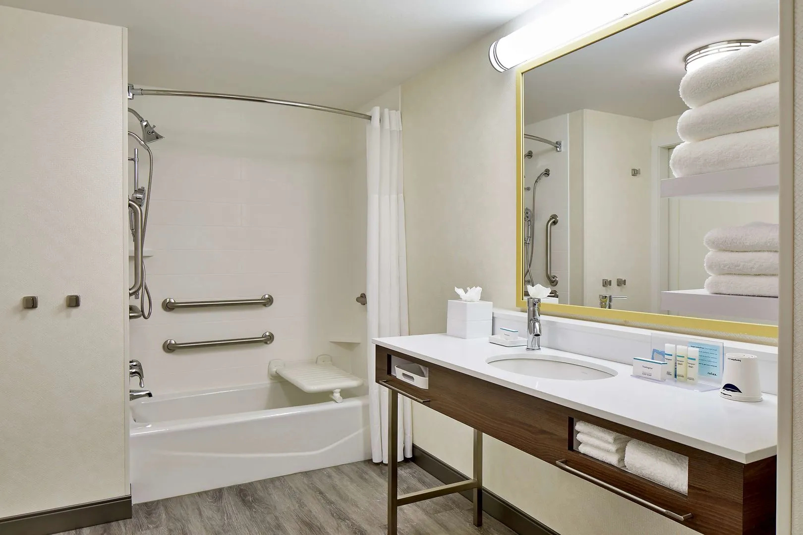 Foto - Hampton Inn & Suites Atlanta Midtown