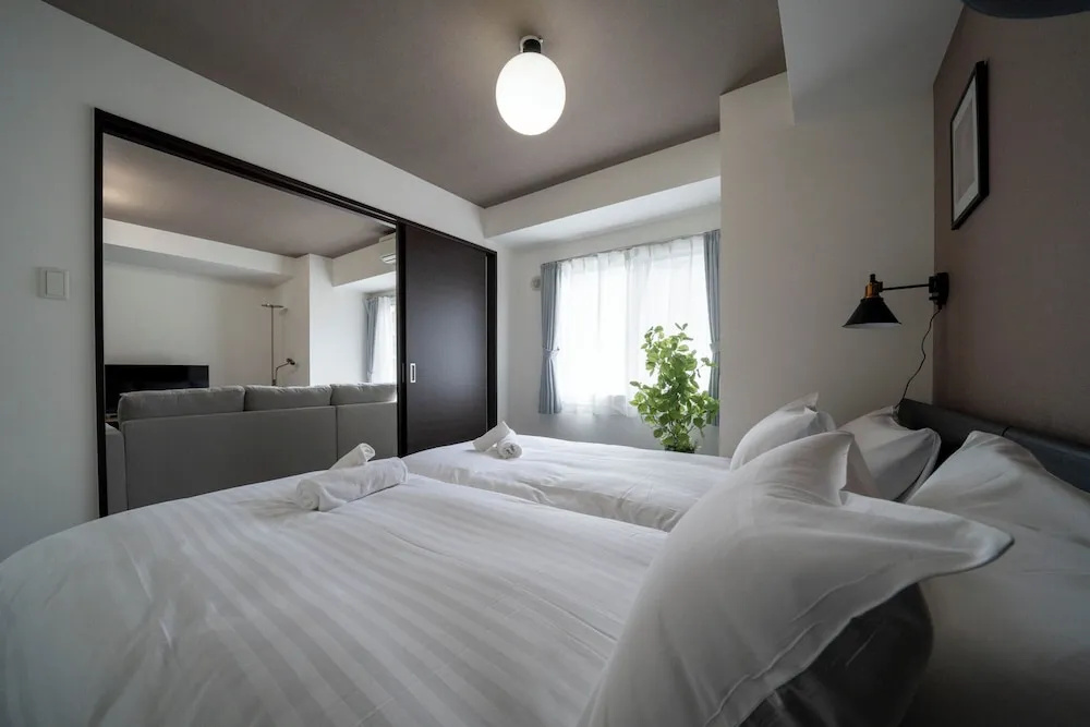 Norwegian Wood 303