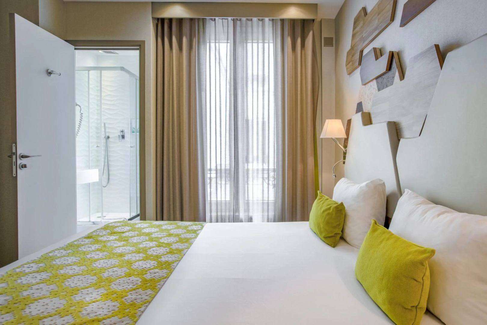 Photo - Prince Albert Wagram