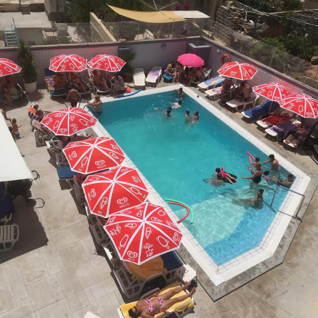 Photo - Dean Hamlet Hotel