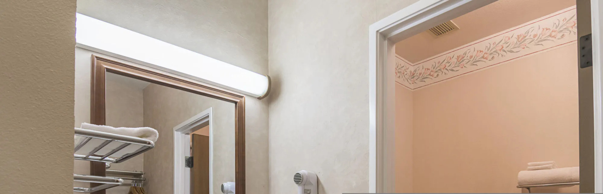 Photo - Quality Inn Fresno Yosemite Airport