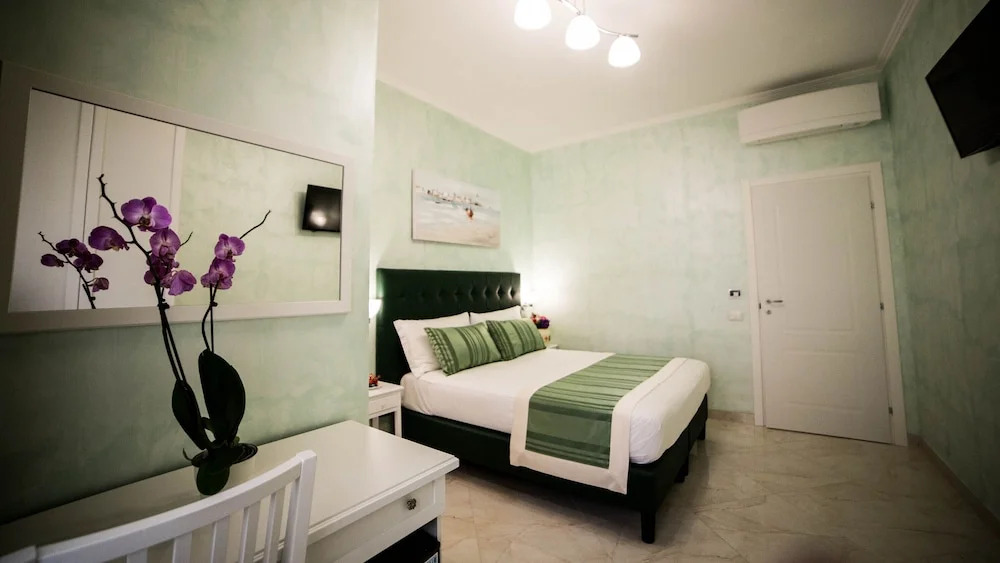 Photo - St. Peter Area Luxury Suites