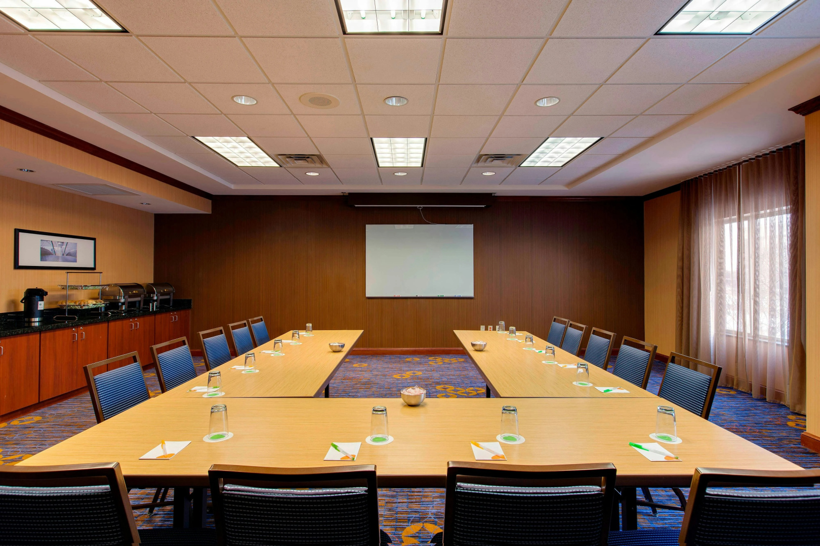 Photo - Courtyard by Marriott Chicago Schaumburg/Woodfield Mall