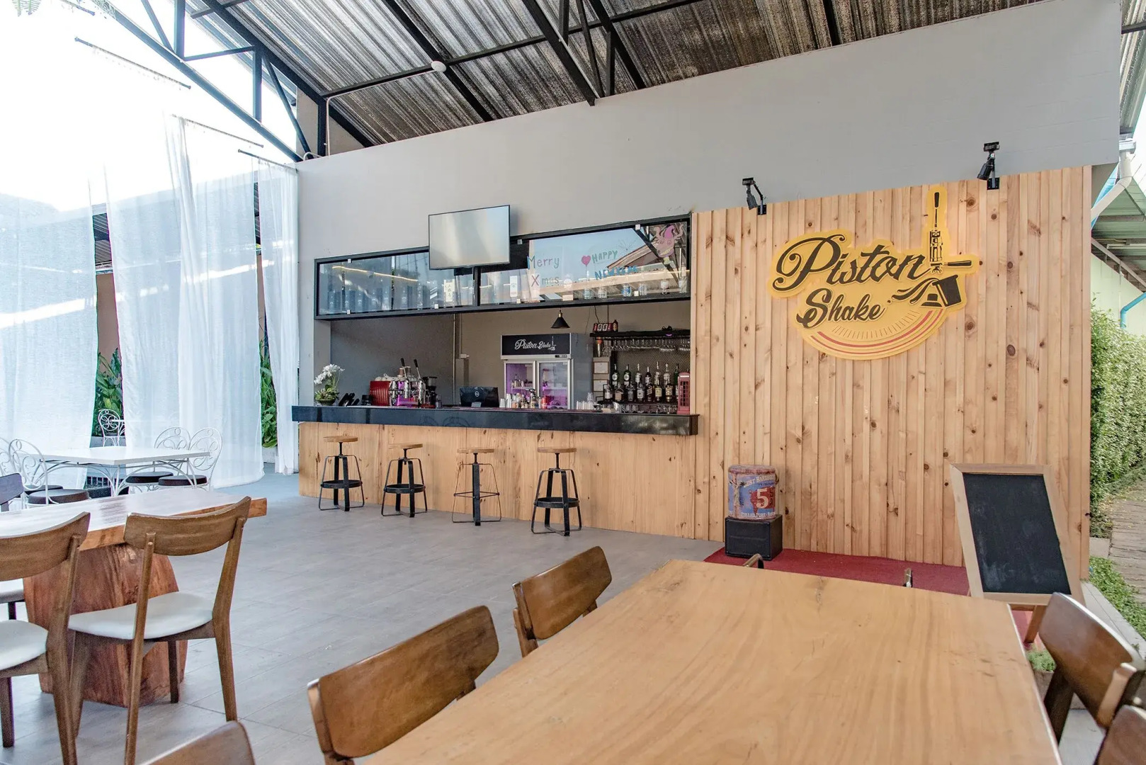 Foto - Peppery Hills