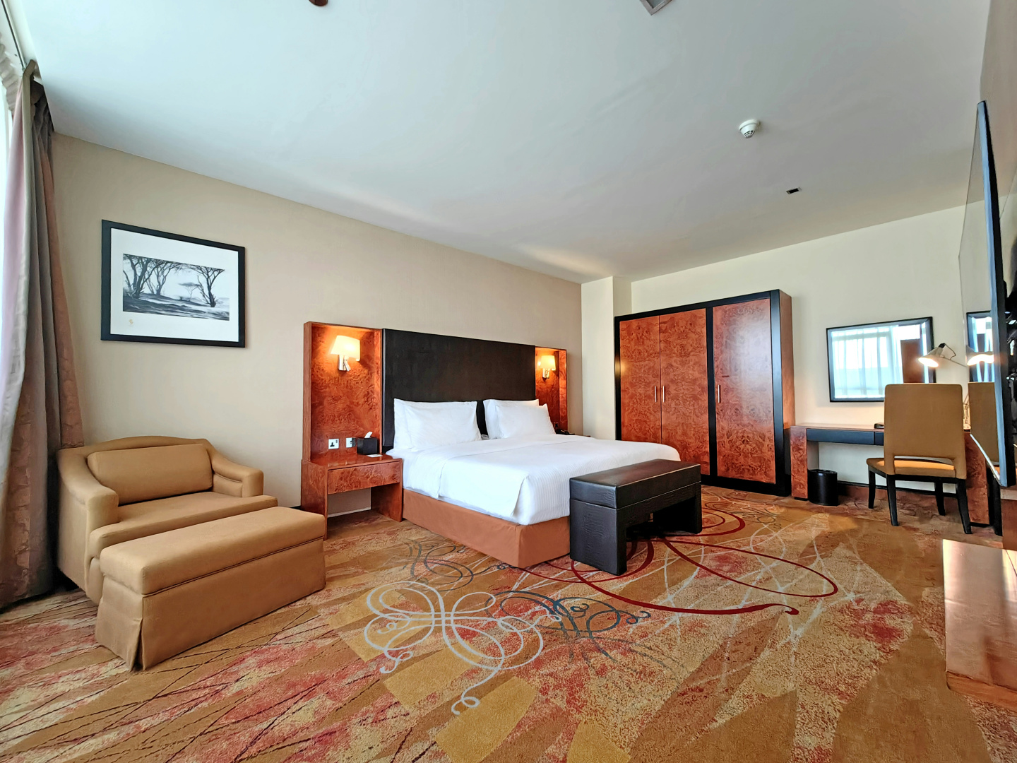 Photo - Millennium Airport Hotel Dubai