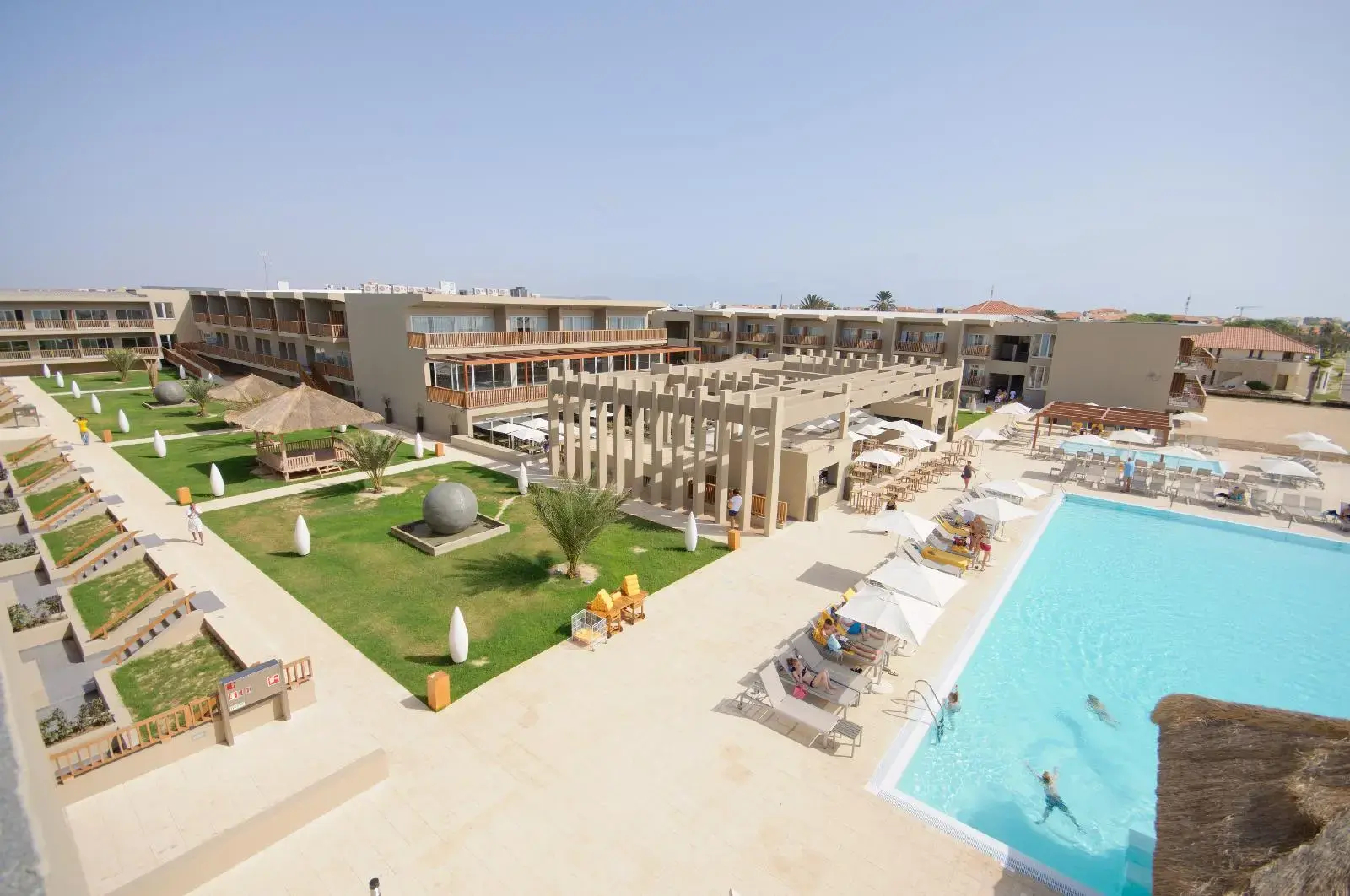 Photo - Oasis Salinas Sea