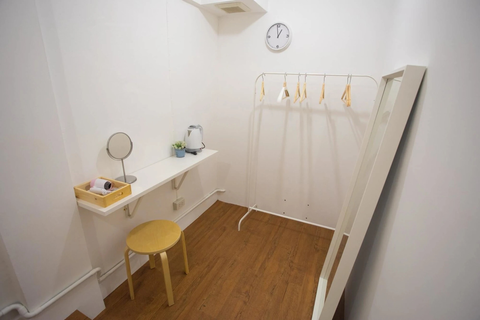 Photo - Les Fleurs Bangkok Hostel