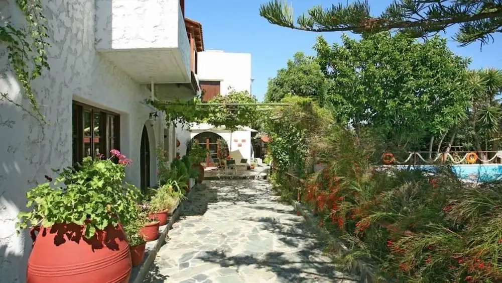 Photo - Summer Lodge