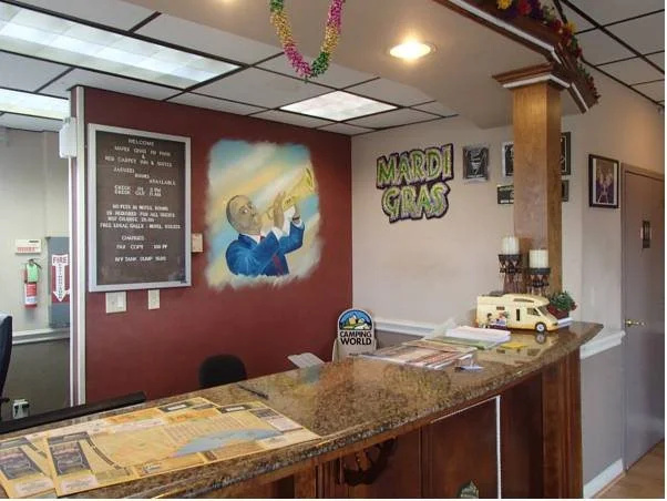 Foto - Nola Inn & Suites