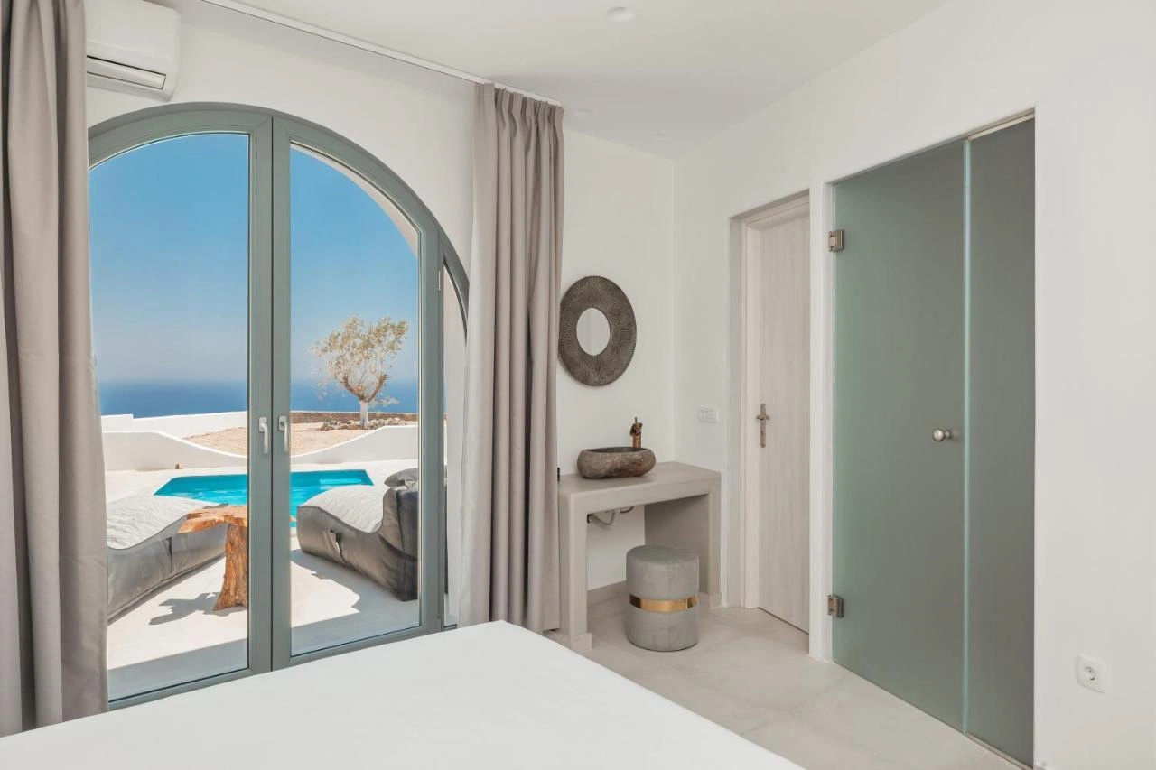 Photo - Oyster Luxury Suites