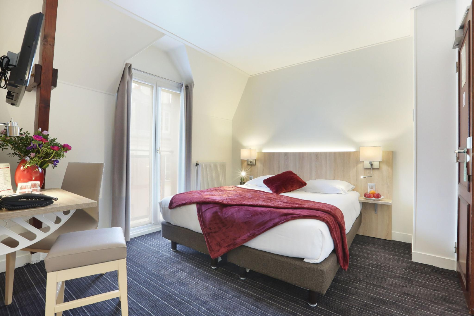 Photo - Hotel Beaugrenelle Tour Eiffel