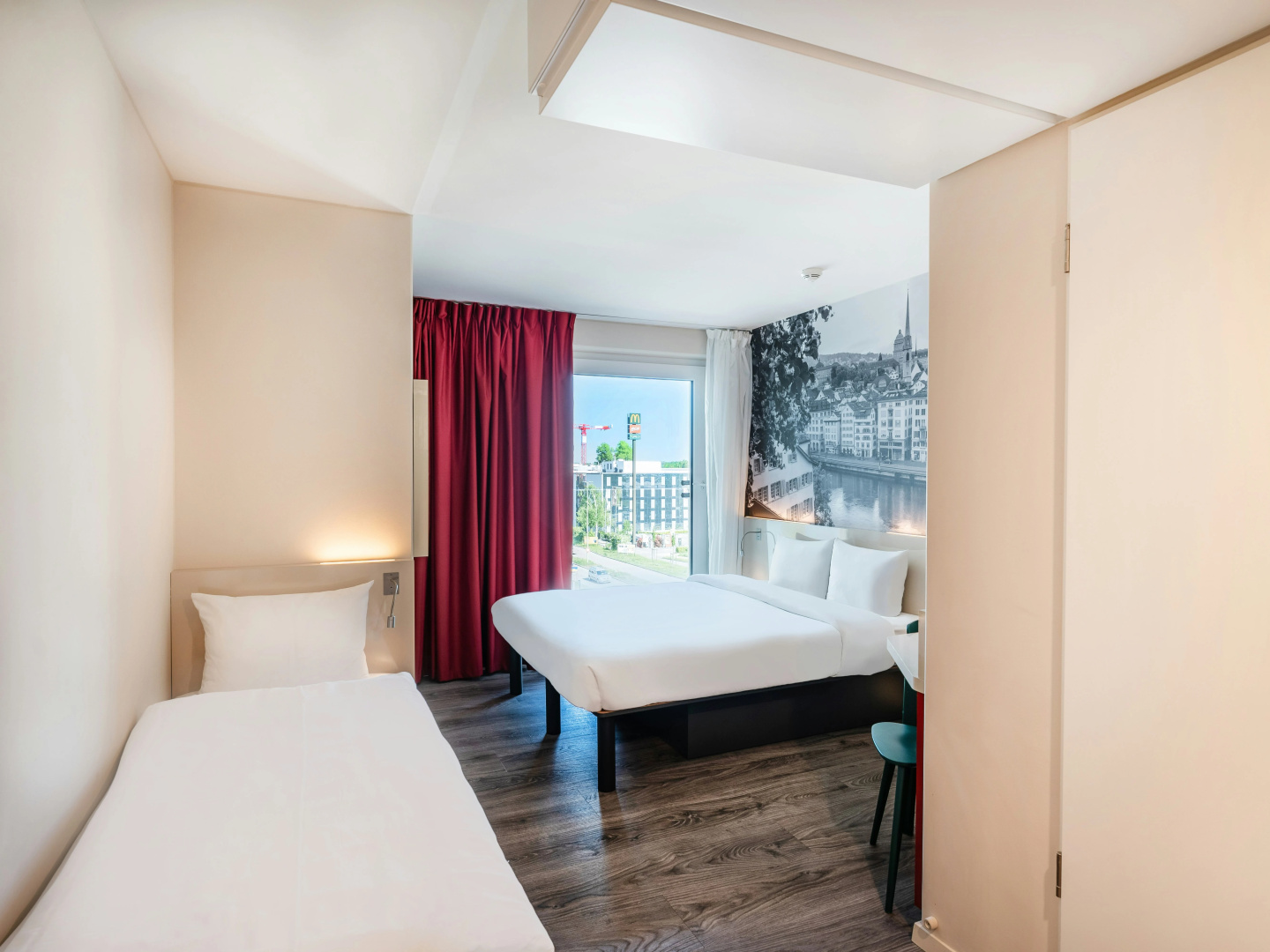 Photo - B&B Hotel Zürich Airport Rümlang