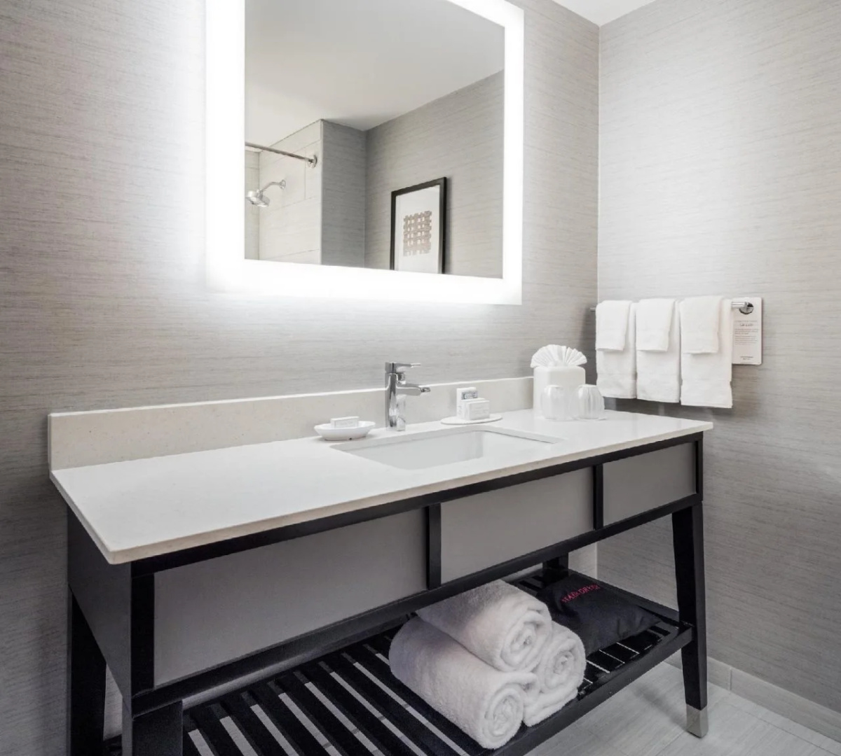 Foto - Courtyard by Marriott Boston Brookline