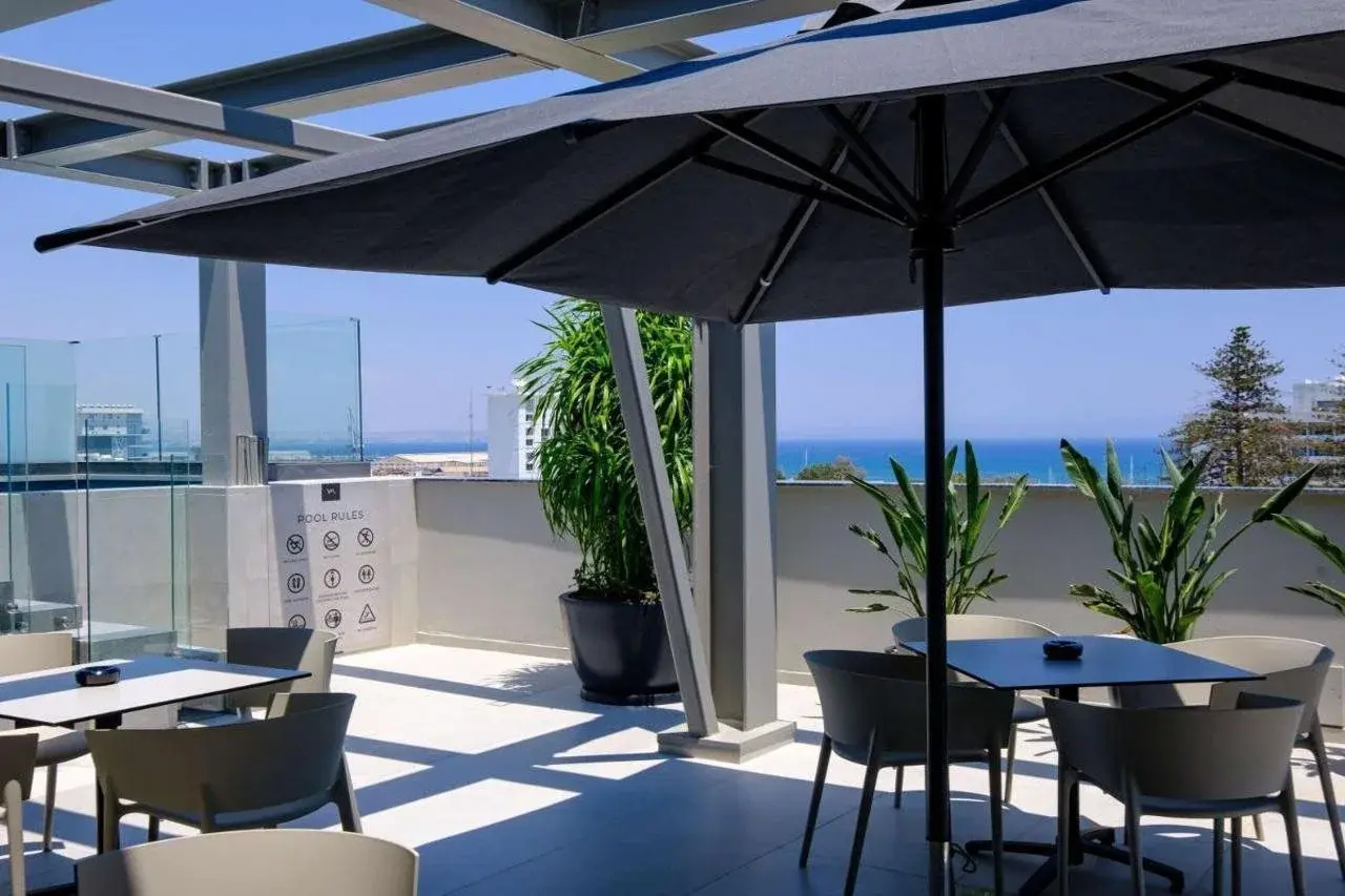 Foto - Mercure Larnaca Finikoudes Beach