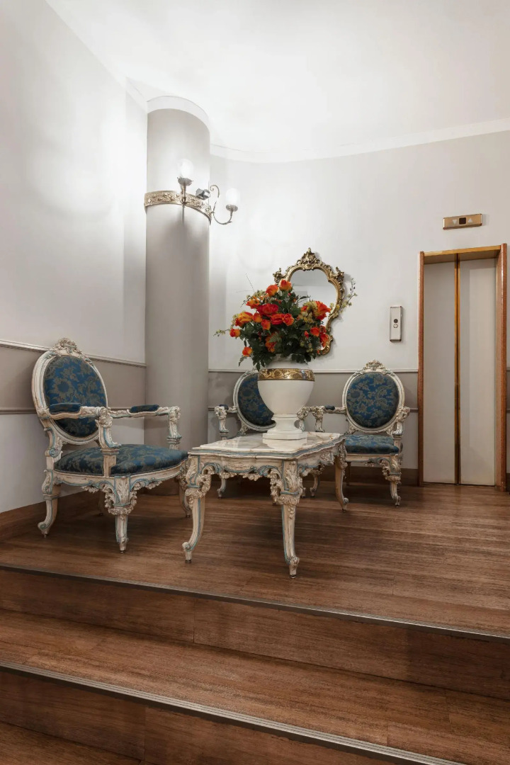 Photo - Mokinba Hotels King
