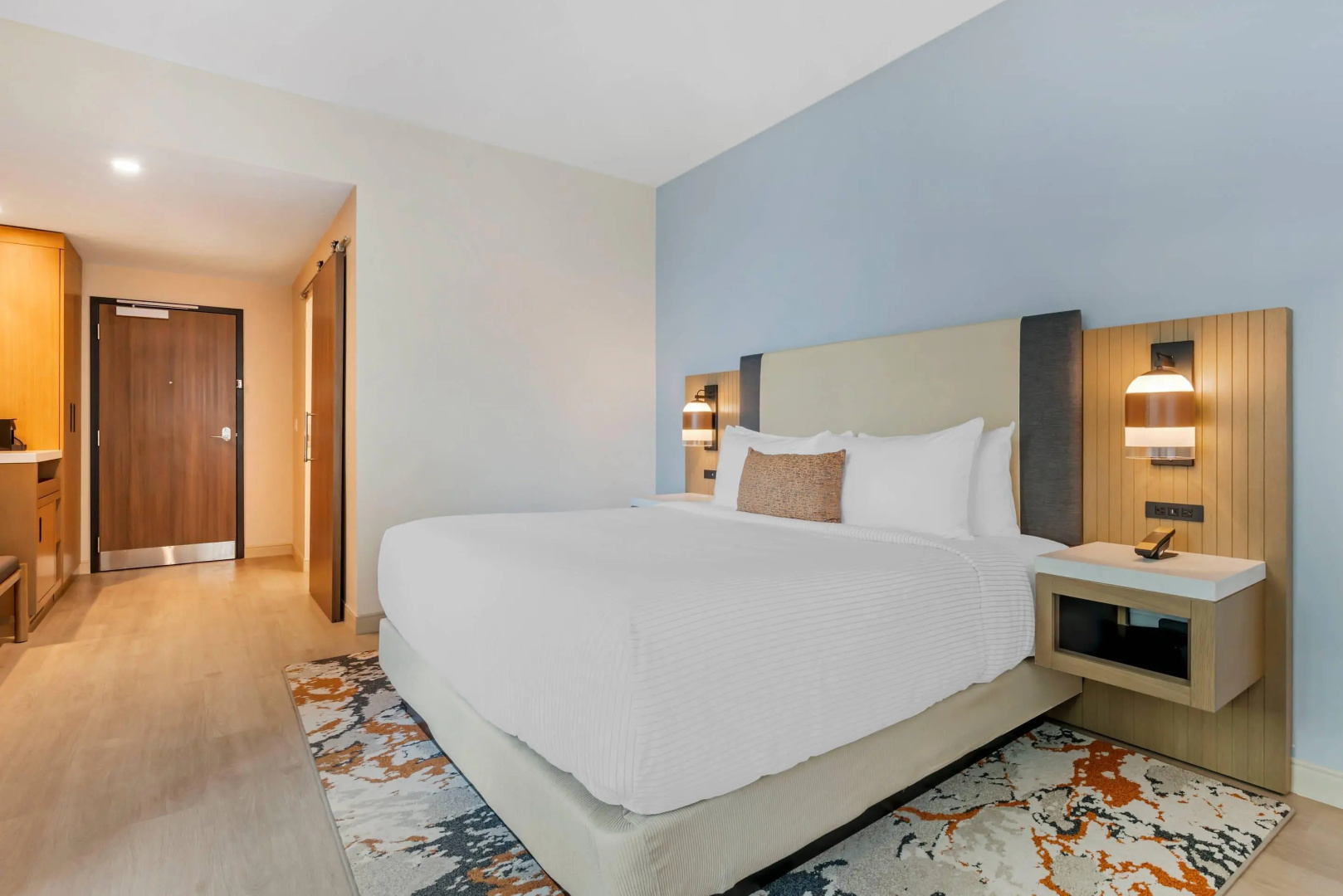 Photo - Cambria Hotel Austin Downtown