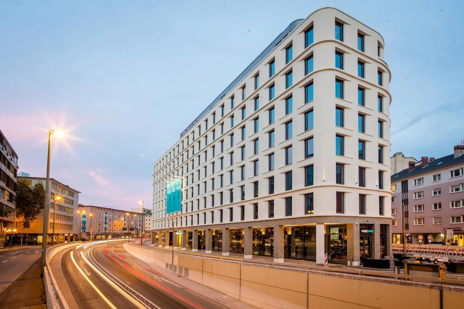 Foto - Motel One Frankfurt-Römer