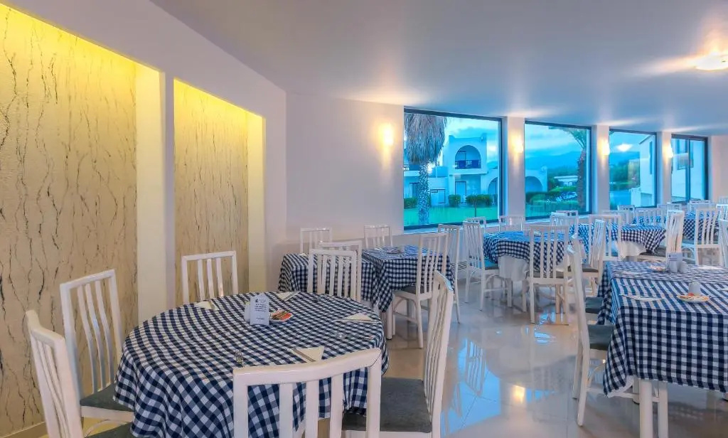 Photo - Aeolos Beach Hotel