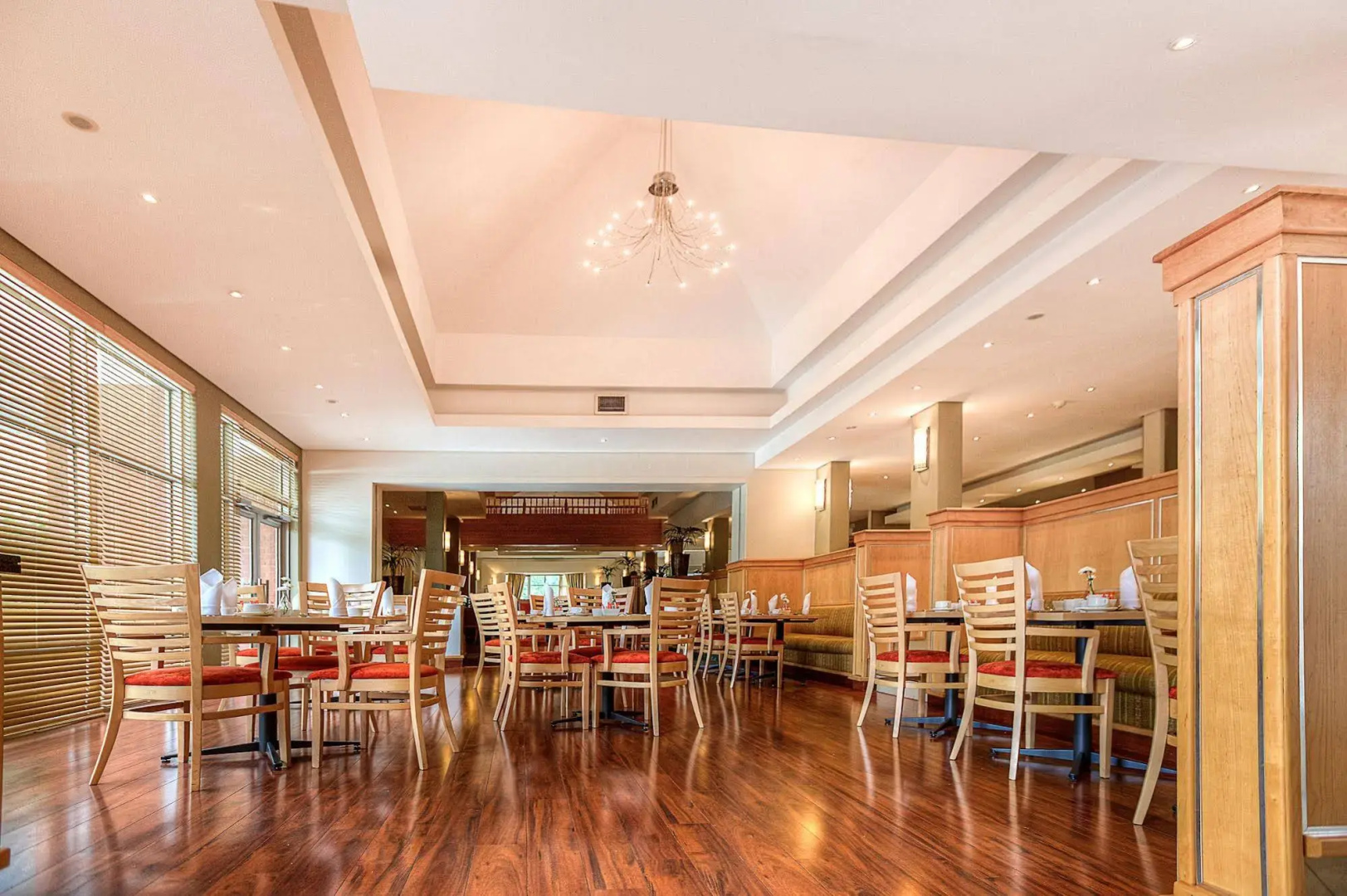 Photo - Road Lodge Sandton Grayston Drive