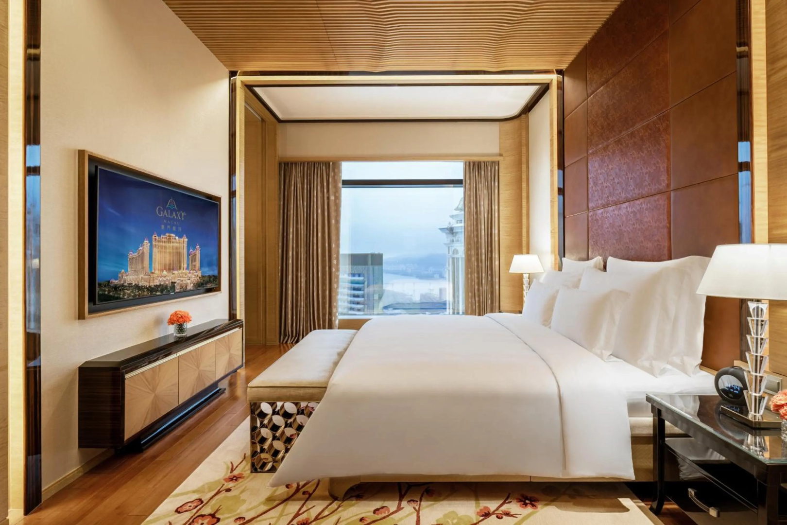 Photo - Galaxy Hotel