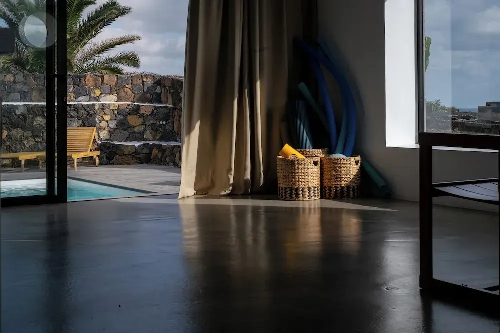 Photo - Villa by the Sea
