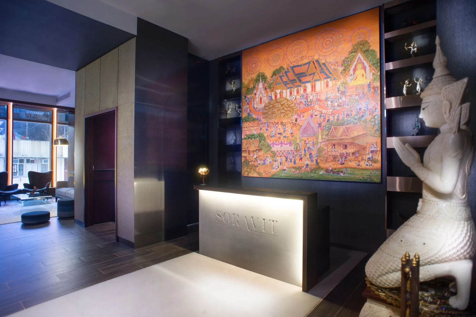 Foto - Soravit on Granville