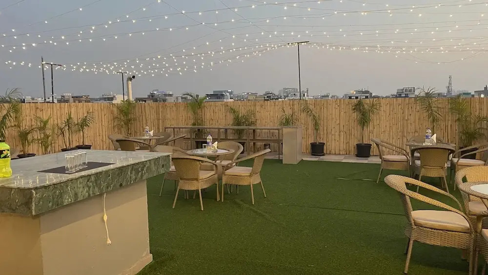 Photo - Saltstayz Premier - Cyber Hub