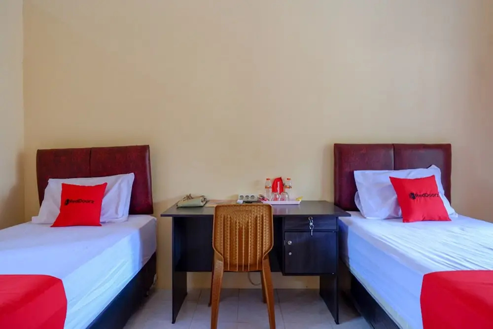 RedDoorz Syariah near Alun Alun Purwokerto