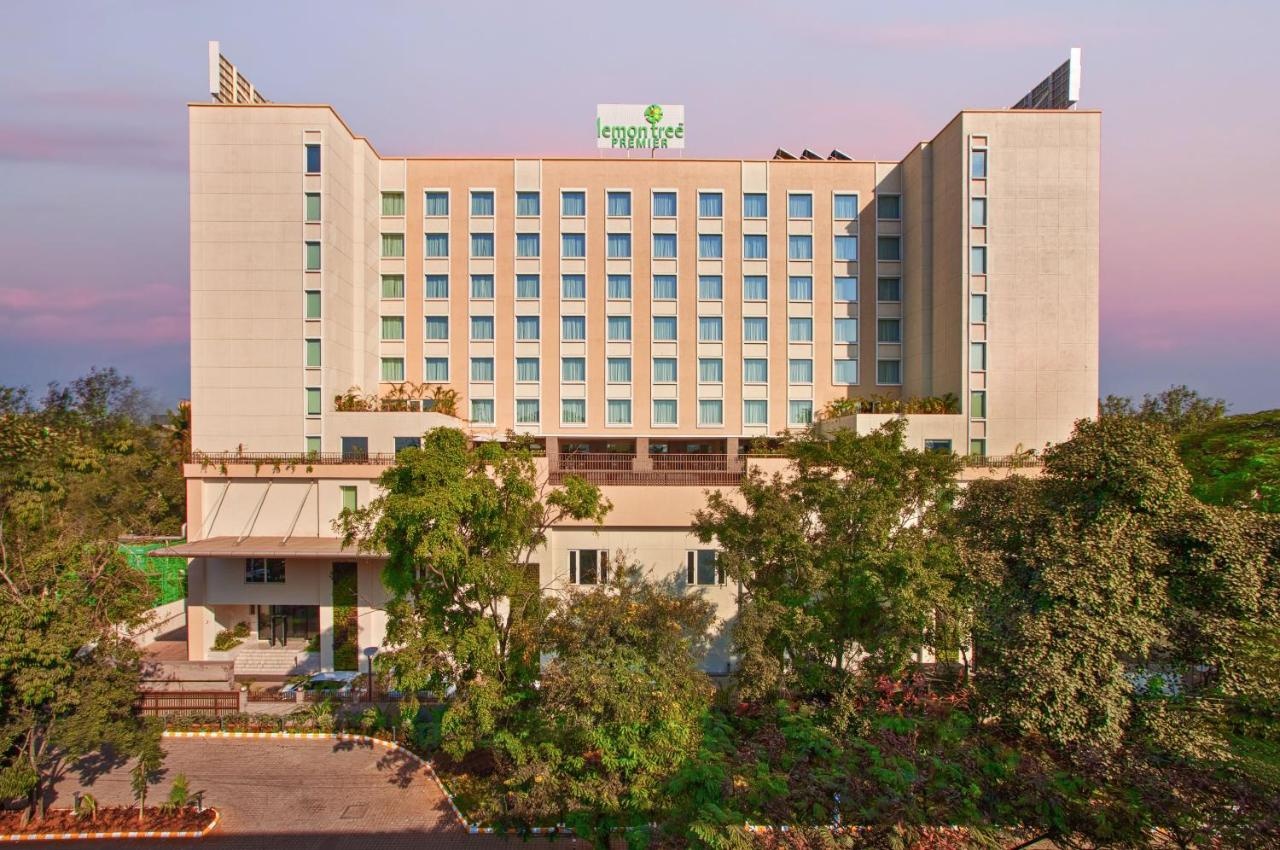 Photo - Lemon Tree Premier City Center Pune