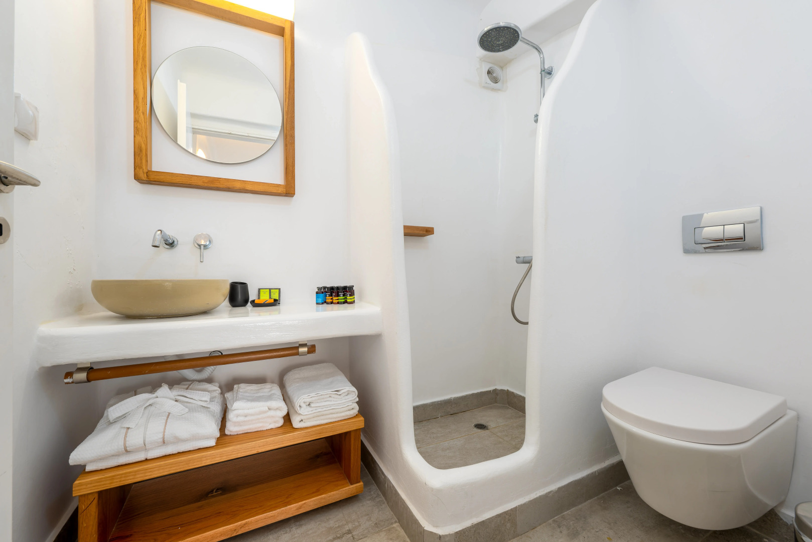 Photo - Amaze Suites