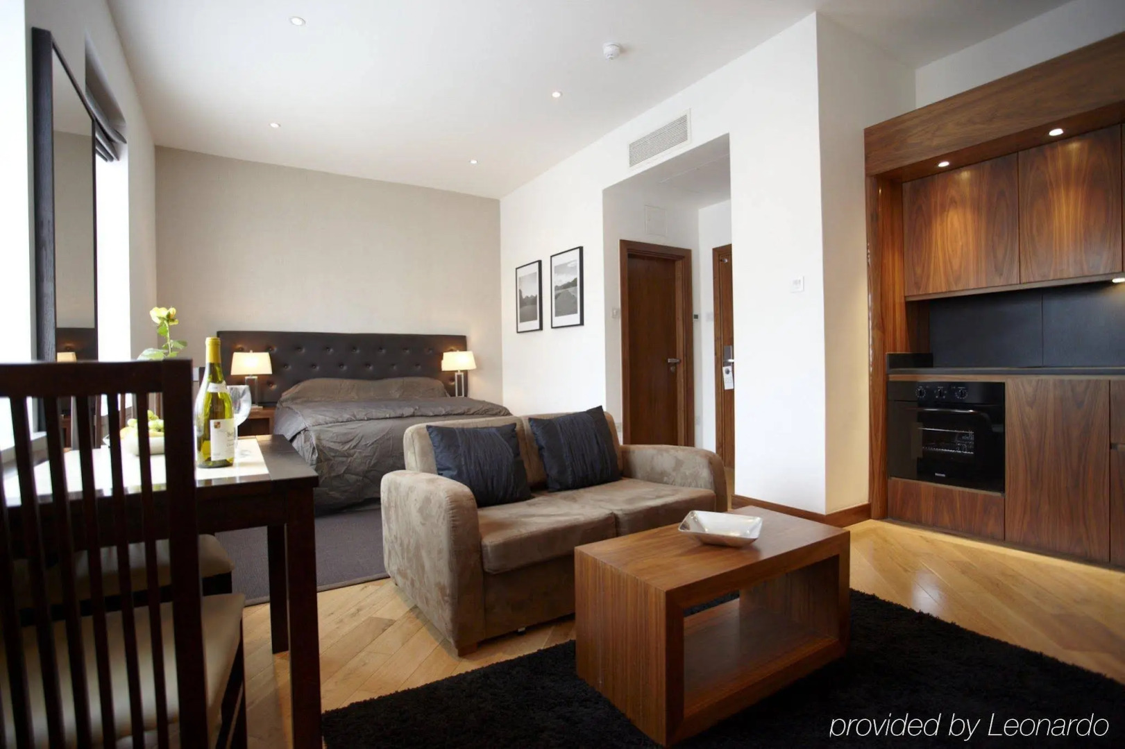 Photo - Presidential Apartments Kensington