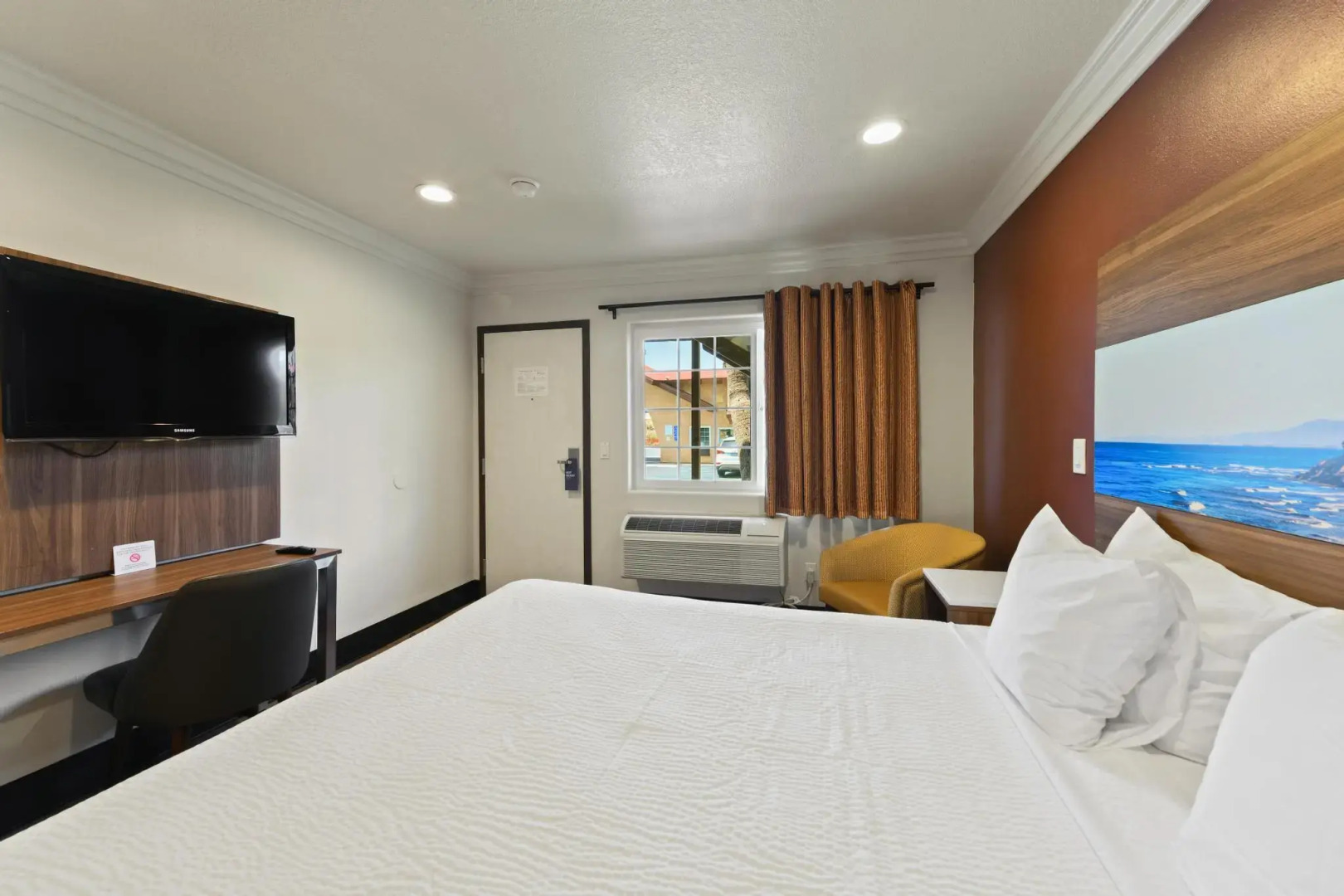 Photo - Hyland Inn near Legoland