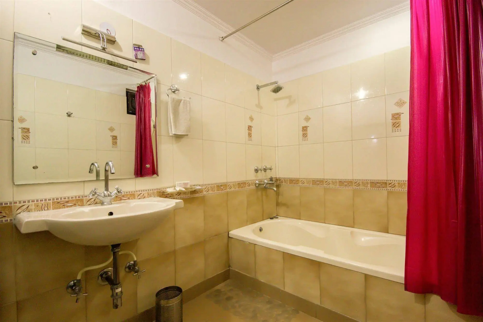 Foto - Hotel Grand Park Inn