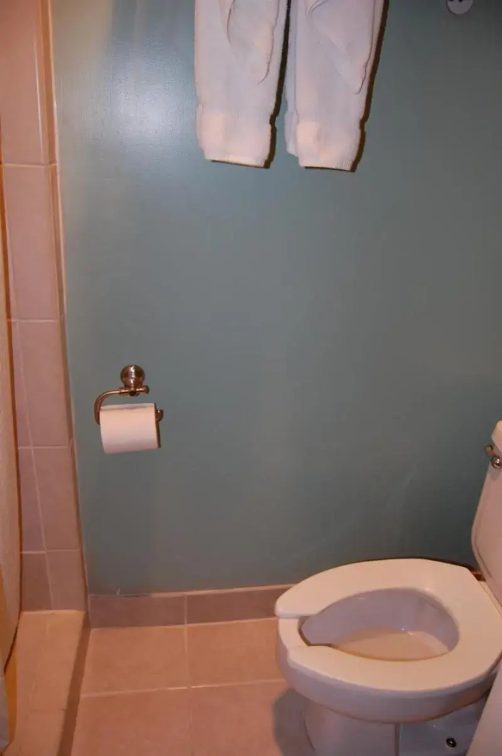 Photo - Windsor Inn Hotel