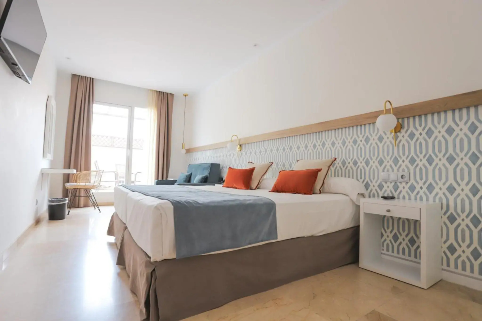 Photo - Oasis Cordoba Hotel