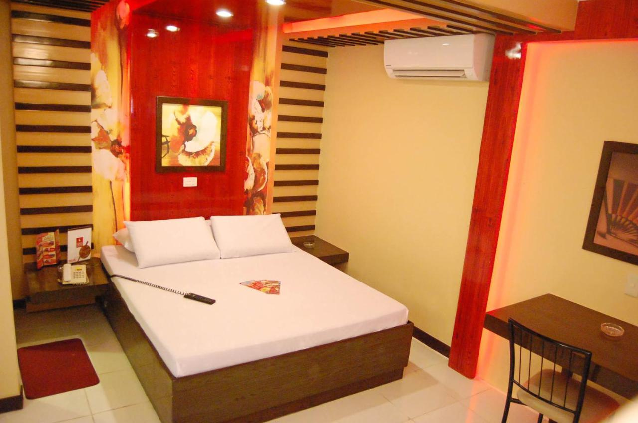 Foto - Hotel Sogo Quezon Avenue