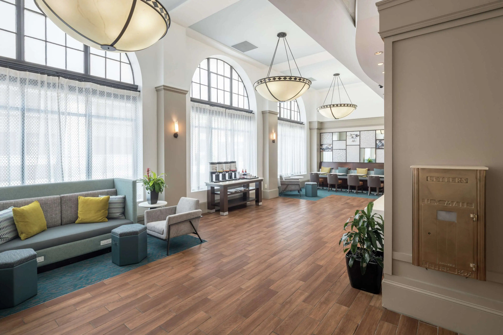 Photo - Hampton Inn & Suites Atlanta-Downtown