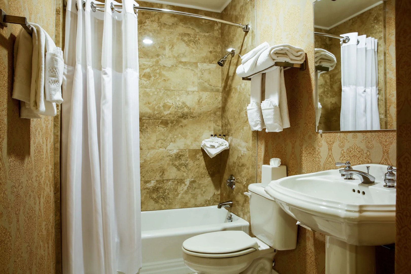 Foto - The Drake Oak Brook, Autograph Collection