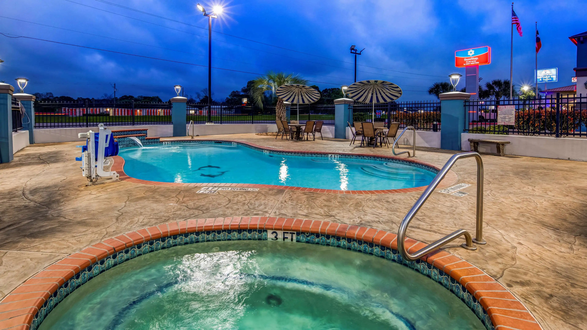 Photo - SureStay Plus Hotel by Best Western Alvin