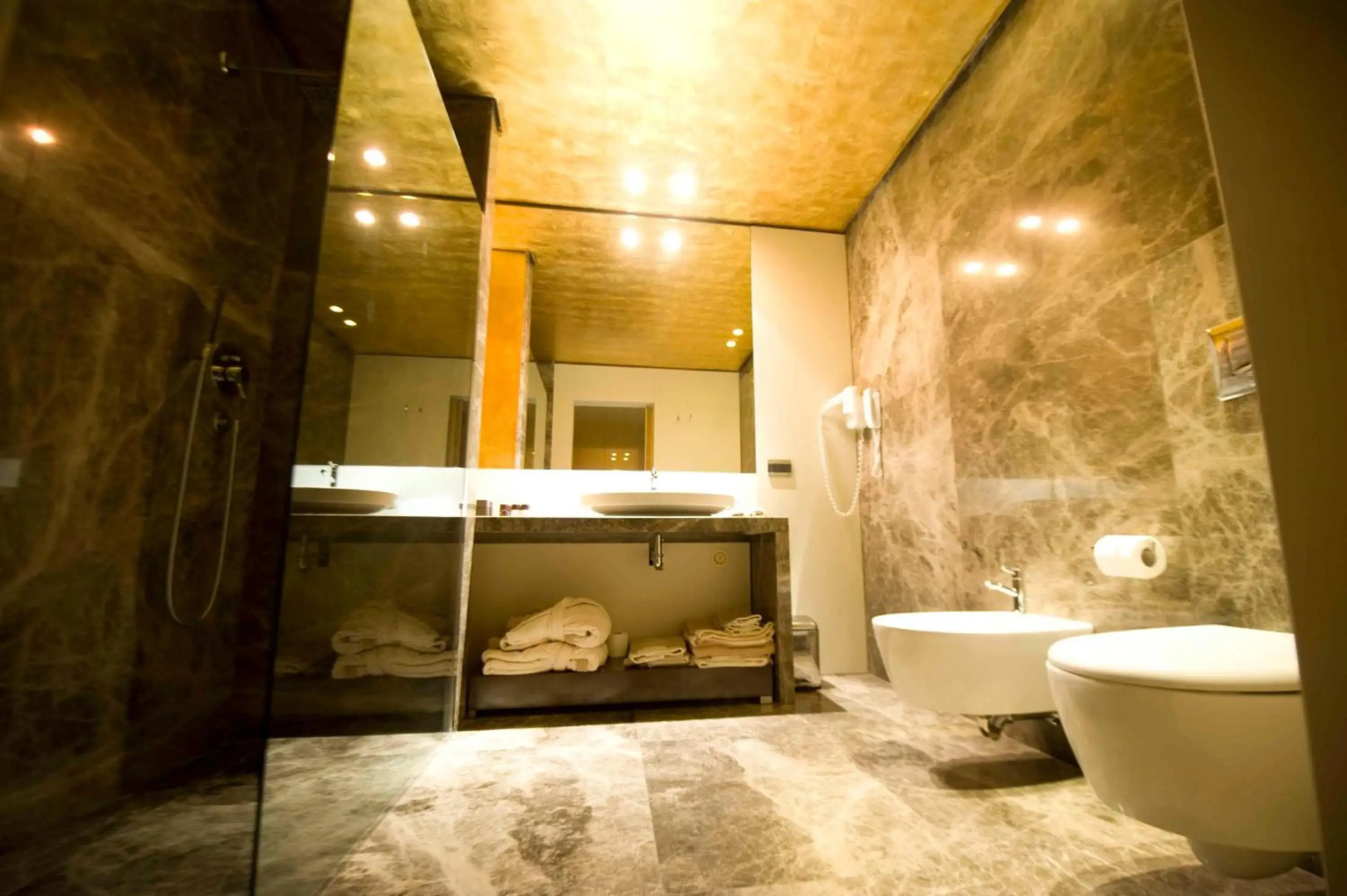 Photo - Hotel Romano House