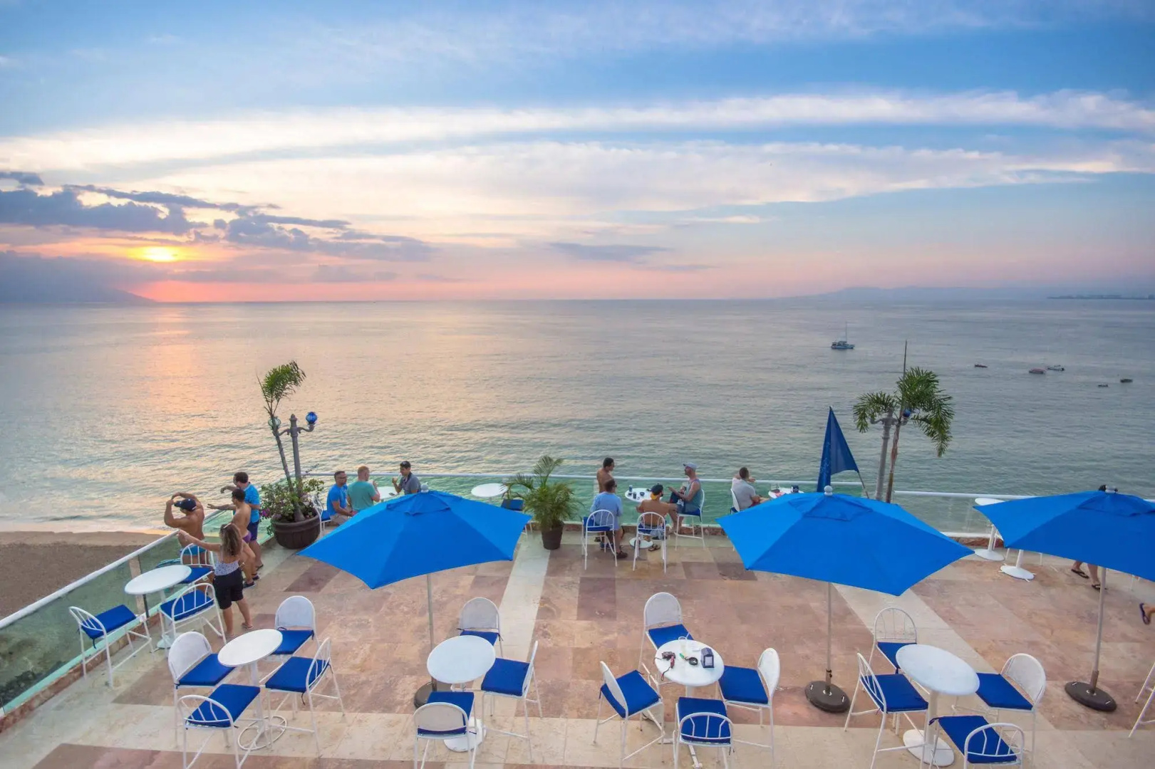 Photo - Blue Chairs Beachfront Resort Puerto Vallarta - Adults Only
