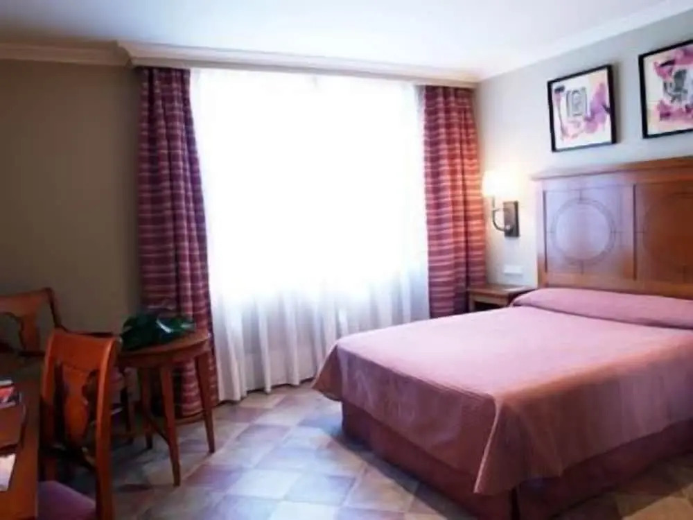 Foto - Hotel Pamplona Villava