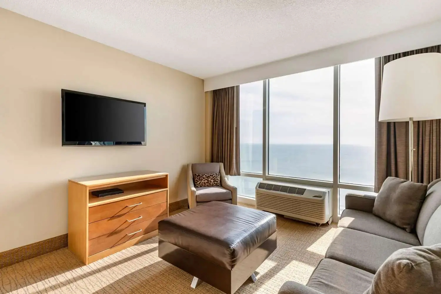 Photo - Hilton Vacation Club Ocean Beach Club Virginia Beach