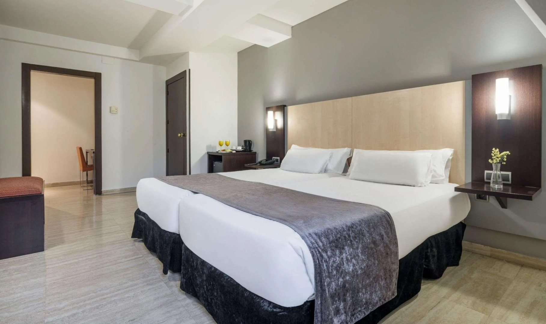 Foto - Ilunion Almirante