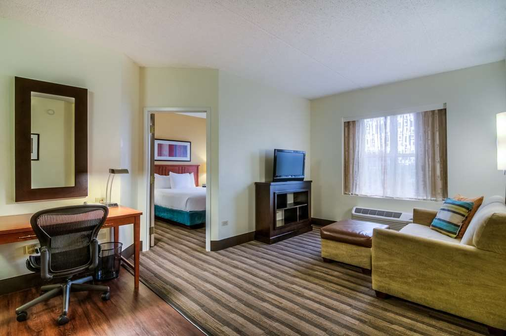 Photo - Hyatt House Chicago Schaumburg