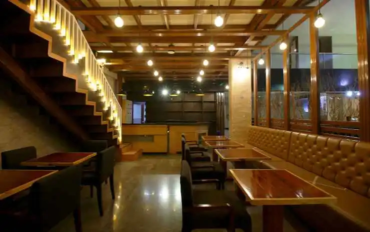 Photo - Altona Hotel