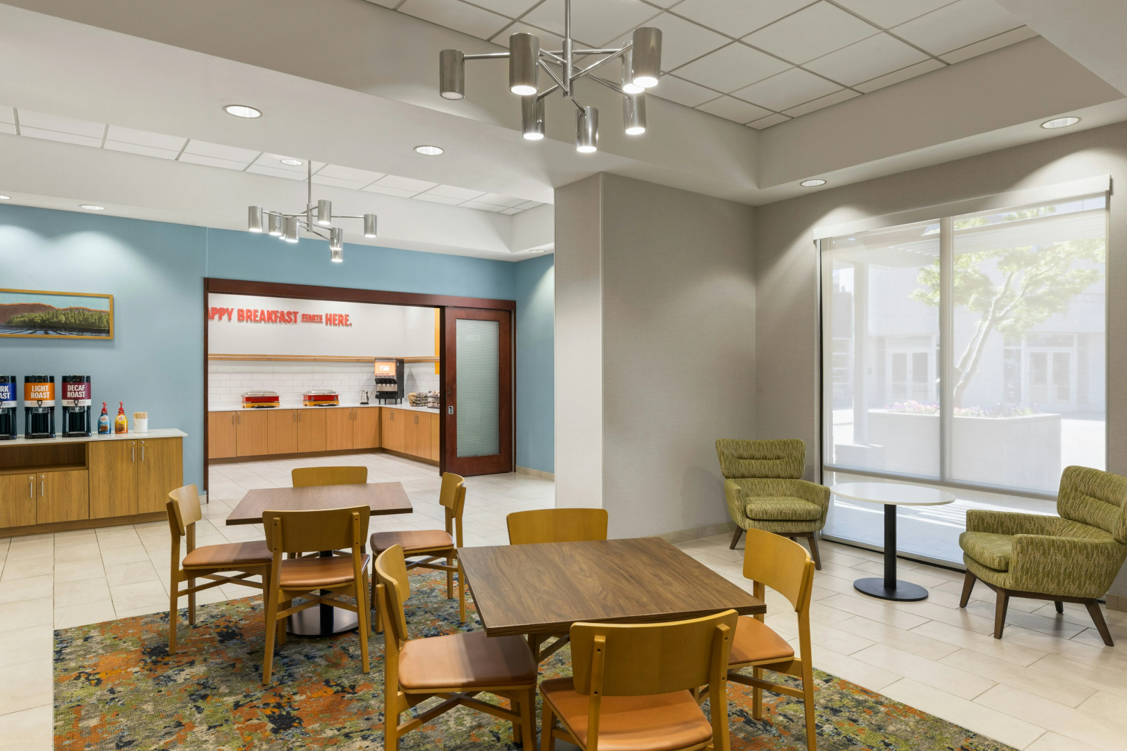 Photo - Hampton Inn & Suites Bremerton