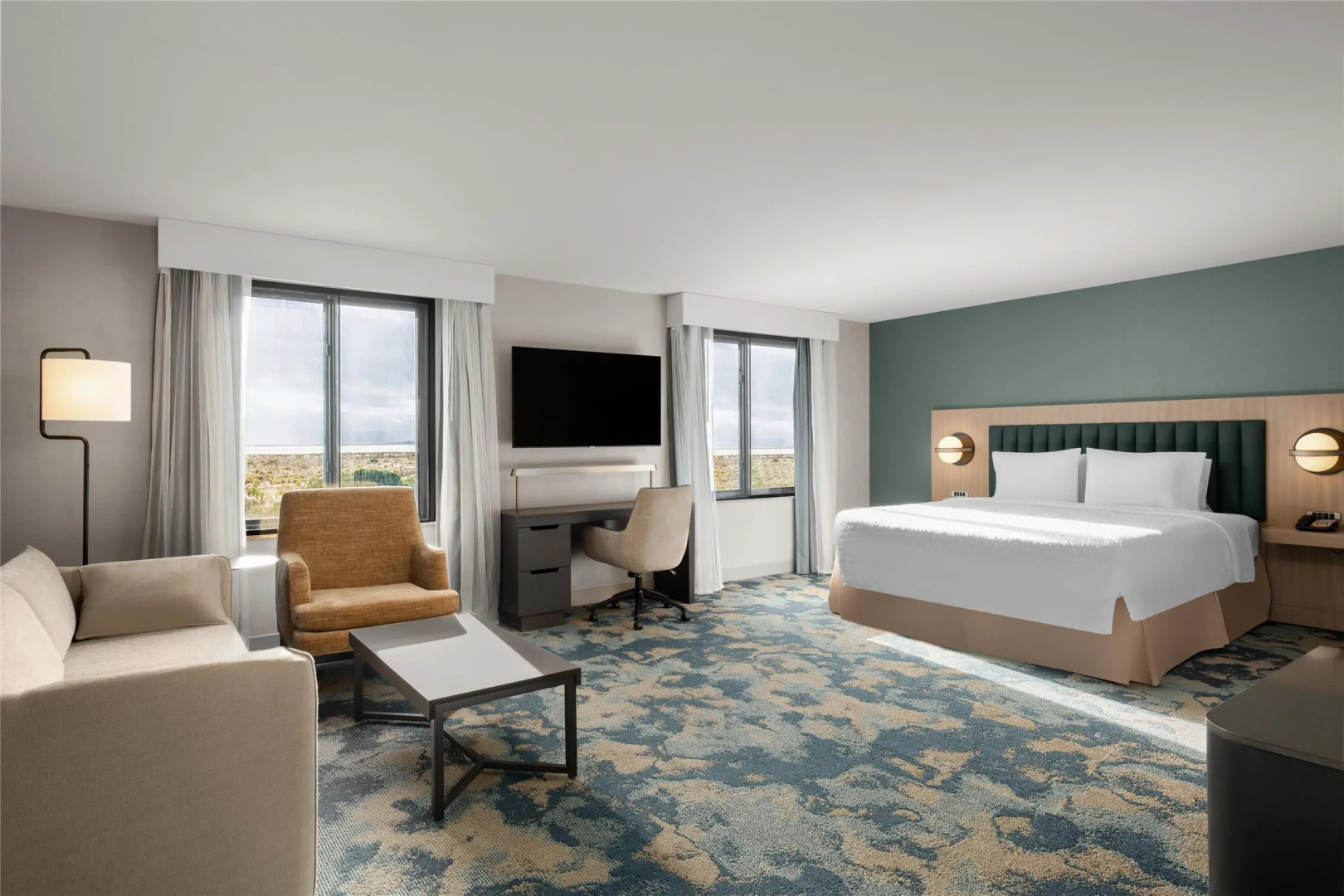 Photo - Hampton Inn & Suites Oakland Airport-Alameda