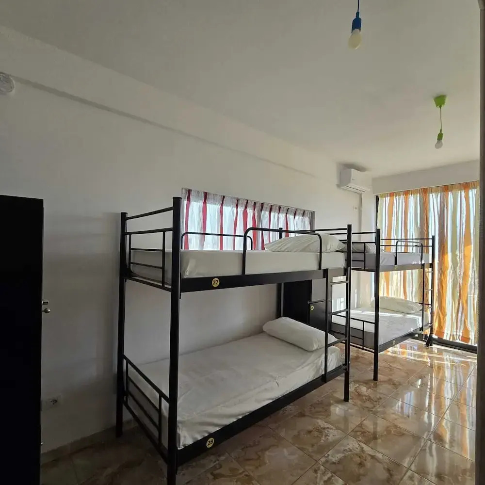 Foto - Lazy Roo Hostel Saranda